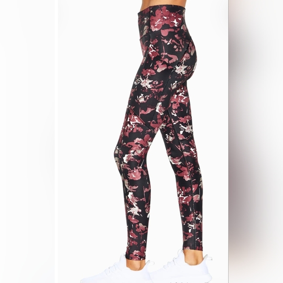 Marika Alison Side Pocket Legging ~ CORDOVAN WATERCOLOR FLORAL MIX ~ Med NWT - Picture 4 of 6